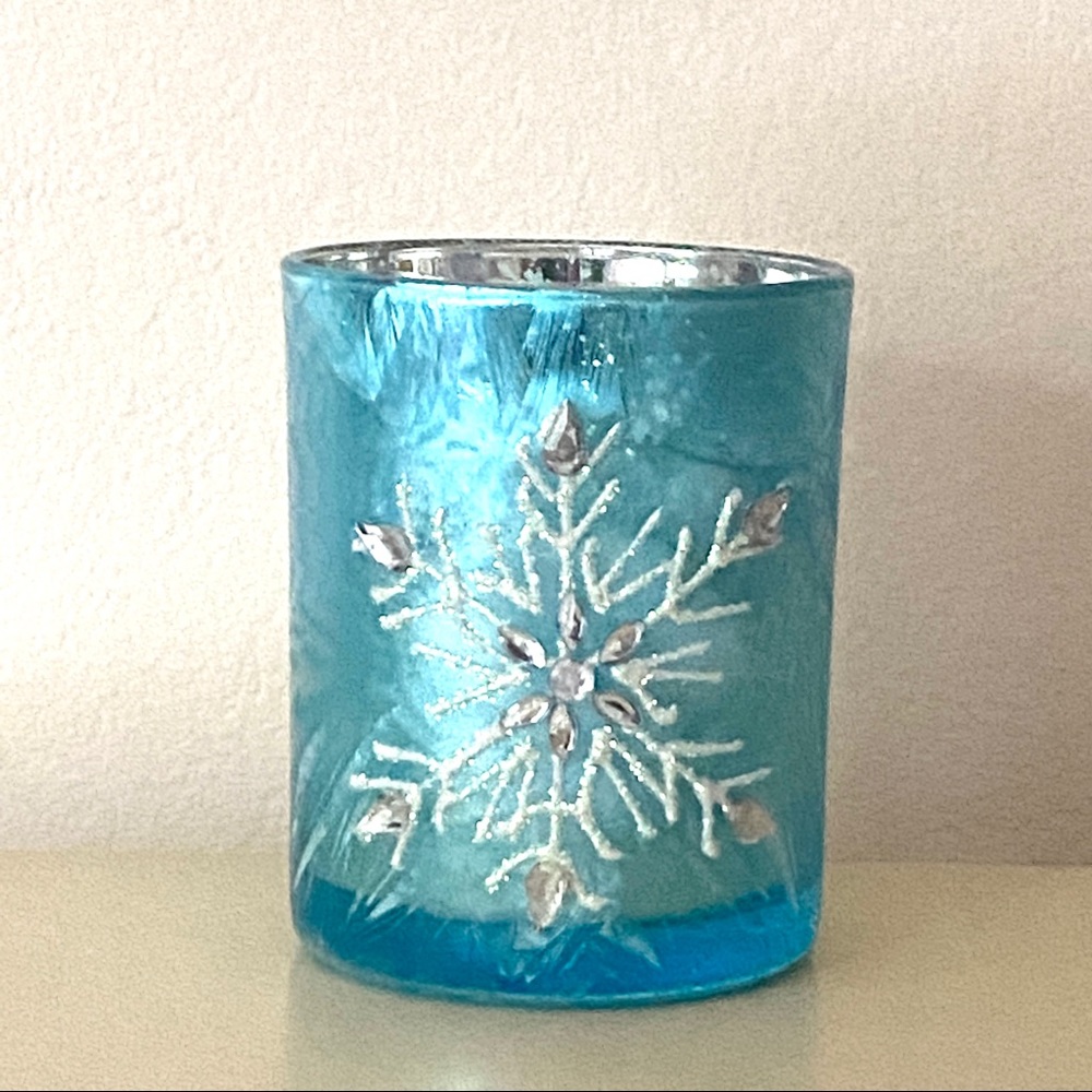New Candle Holder Blue Silver with Jeweled Snowflake Christmas Winter Holiday - Picture 5 of 6